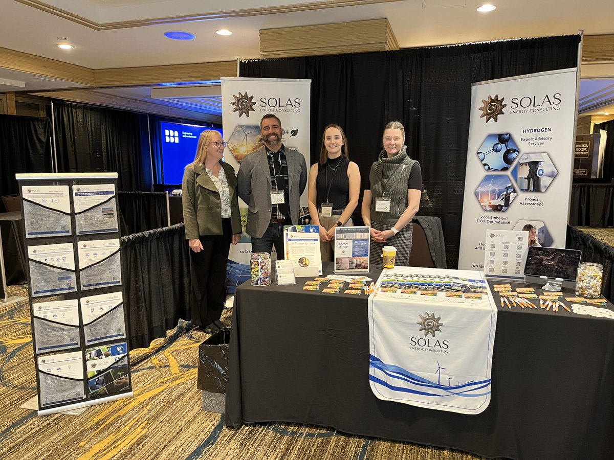 SolasEnergy's tweet photo. The Solas Energy Consulting team met Justin Rangooni, Executive Director of @EnrgyStorageCAN this morning. Visit us at Booth 17! #ESCCon22 #netzero #gridmodernization #cleanenergyfuture #energytransition #energystorage #BESS https://t.co/ElGlHKJTLB