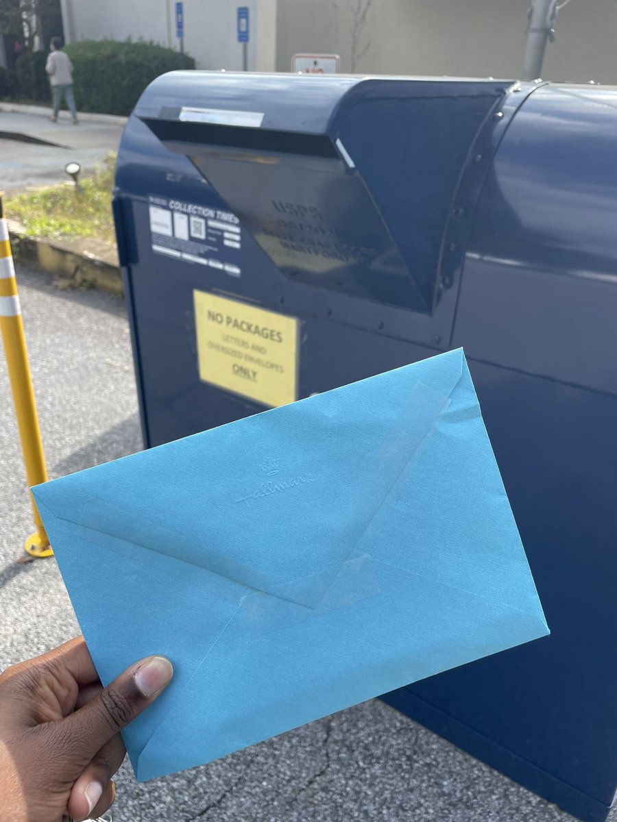 Nmachi_A's tweet photo. Just sent my first letter today!! ๐ซ๐@LettersPreSci @STEM_Shindigs #TogetherLPSConnects #STEMforAll #STEMPenPals https://t.co/zMbKkaL5iv