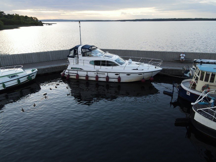 Go on a digital detox and enjoy the peace of river life sleeping peacefully under the stars, as you escape on an adventure unlike any other….
For your 2023 adventure visit>> silverlinecruisers.com . . . ✨💫

#irelandshiddenheartlands #irishwaterways #discoverloughderg