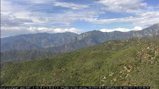 DanielFireTruck's tweet photo. New Brush Fire looks to be near Glendora Ridge Rd, Mt. Baldy.
Air Attack 12, Lead Bravo 78, Air Tanker 105 is overhead.
Nothing on cameras. https://t.co/nEUvRpjB04