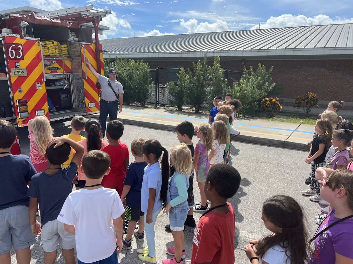 MsOgburnKinders's tweet photo. Our students enjoyed their visit from Deltona Fire Department today. They learned about fire prevention 🚒! @MsKellysKinders @carrieadevaney @MsE_teaches https://t.co/X7RiPMyvCk