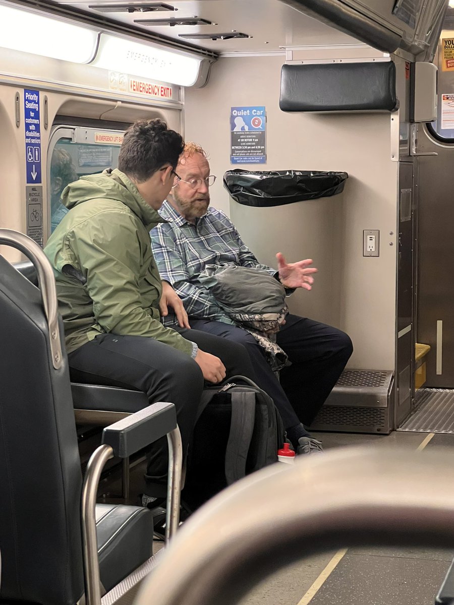 PaveenaGordon's tweet photo. If you feel like talking do in a train car that ALLOWS talking #BNSF #MetraBNSF #quiettraincar https://t.co/hK5scrN3Bw