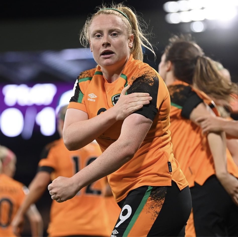 Amber Barrett superb 💪👏 Well done to the all the team tonight, a great night for Irish Football!  
#womensupportingwomen 
#WomenInSportIRE 
#ireland 
#worldcup 
#FIFAWorldCup