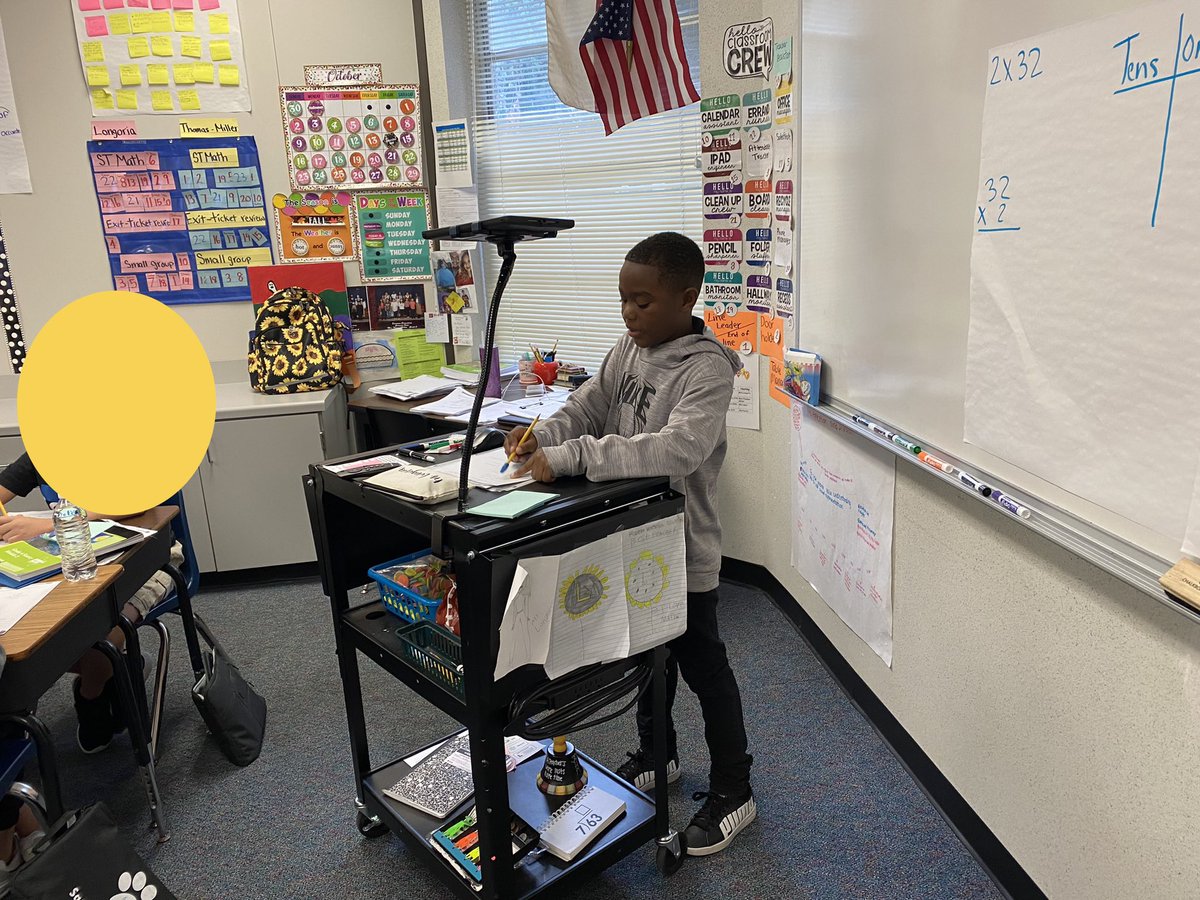 Mrs. Longoria 4th grade teacher ❤️ tweet media