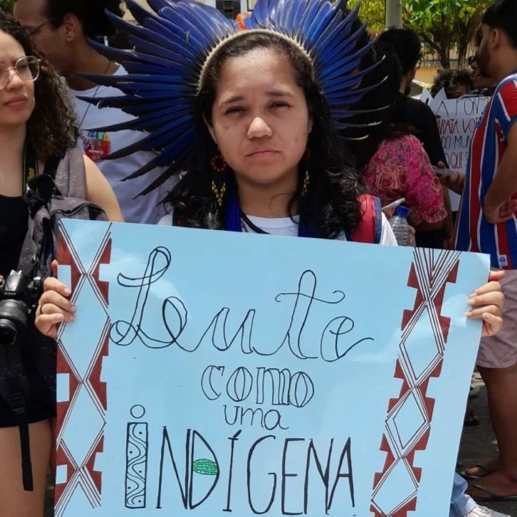 itocovoty's tweet photo. Sei que em minha caminhada nunca estou sozinha, pois carrego comigo as forças das minhas ancestrais.🐆✊🏾🏹🏹
.
📸:@moletom_usado 
https://t.co/J3E3AiudDy https://t.co/6m92adIw3a
