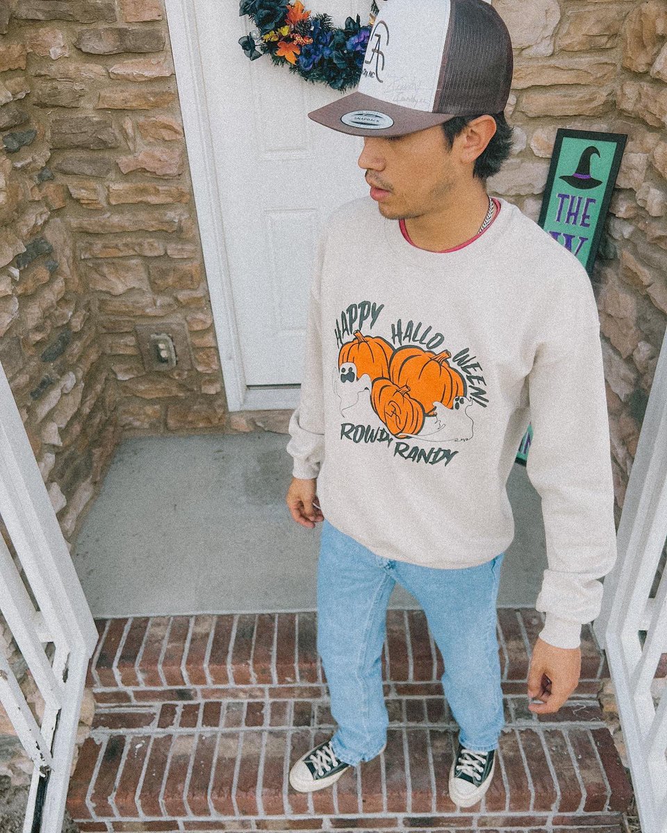 rowdyrandyhats's tweet photo. ⚡️New Arrival⚡️ Happy Tuesday everyone! Introducing The Rowdy Halloween crewneck 🧟‍♂️ Available in S-XL! Link is in bio to shop, DM for local pick up🤘🏻 https://t.co/tvnkFwlJ5k