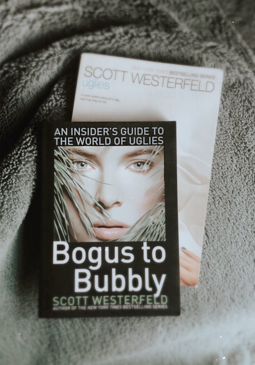 E. Leigh || Author and Artist tweet media