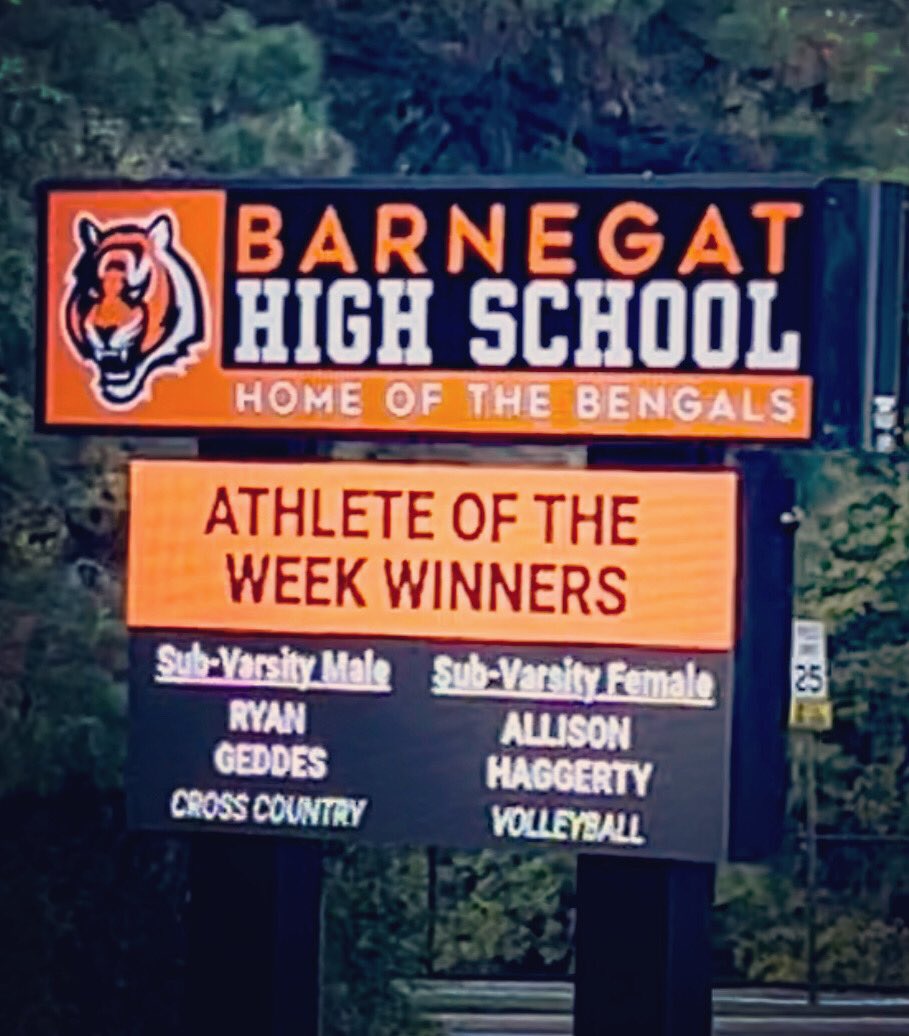 Yay Ryan 🏃🏻‍♂️🏃🏻‍♂️🏃🏻‍♂️<a href="/rg3nyg/">Ryan G</a>