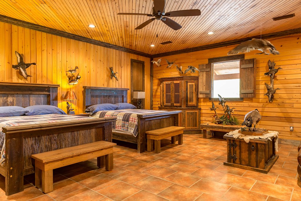 SBLest2013's tweet photo. The Soggy Bottom Lodge π§‘
#SoggyBottomLodge #Shack33 #DemopolisAL #CorportateEvents #AlabamaWedding #EventVenue #MobileAL #BirminghamAL #TuscaloosaAL #Hunting #Alabama https://t.co/aR6MtpDQfE