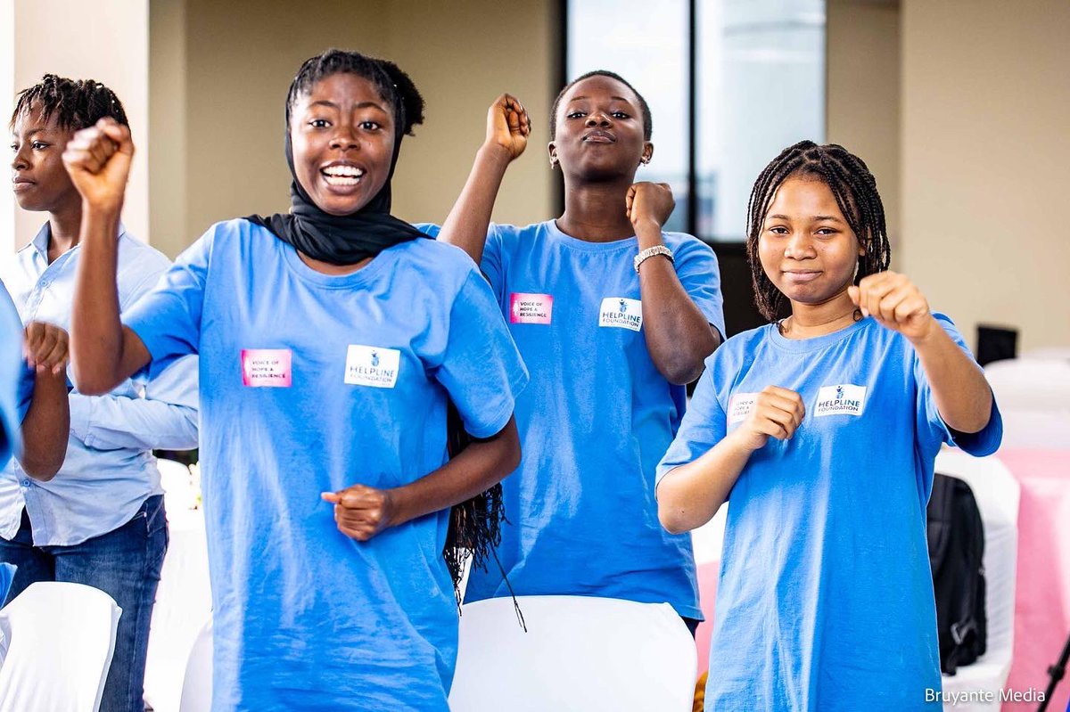 SheForumAfrica's tweet photo. Empowering photo moments from our GIRLS ASK TOWNHALL in partnership with @HelplineABJ @Finland_Nigeria @SAE_Foundation @youthhubafrica to mark #DayOfTheGirl  #IDG2022
with over 200 students drawn from the 6 Area Councils of Abuja FCT including Second Chance Edu learners https://t.co/eB3rKx1GZF