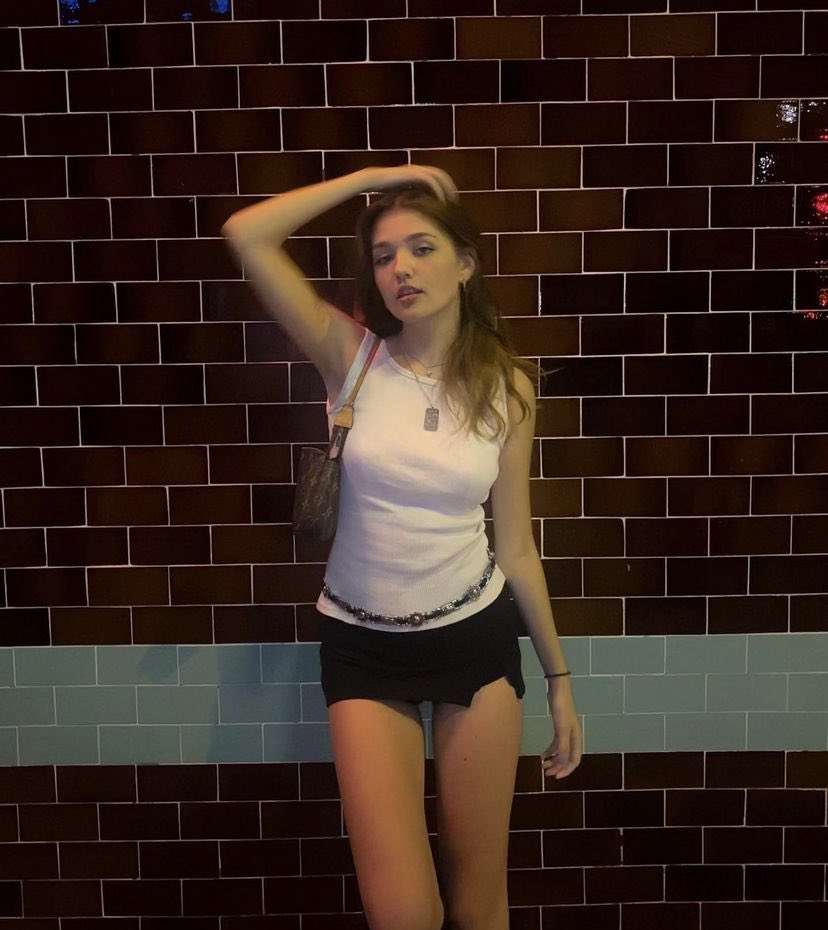 halfbmap's tweet photo. nome: lily j. evans
idade: 18 anos
sexualidade: bissexual
casa: grifinória
pronomes: ela/dela
user: @grifnosria
shape: erin moore https://t.co/KeXQGg65si
