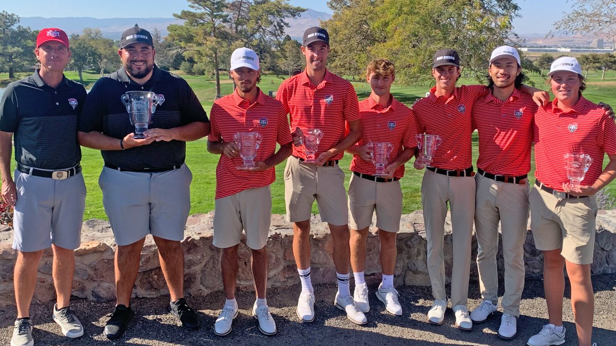 Lobos, Amat earn victories in Nevada at the Wolf Pack Classic! #GoLobos 

RECAP: bit.ly/3RSb3cv