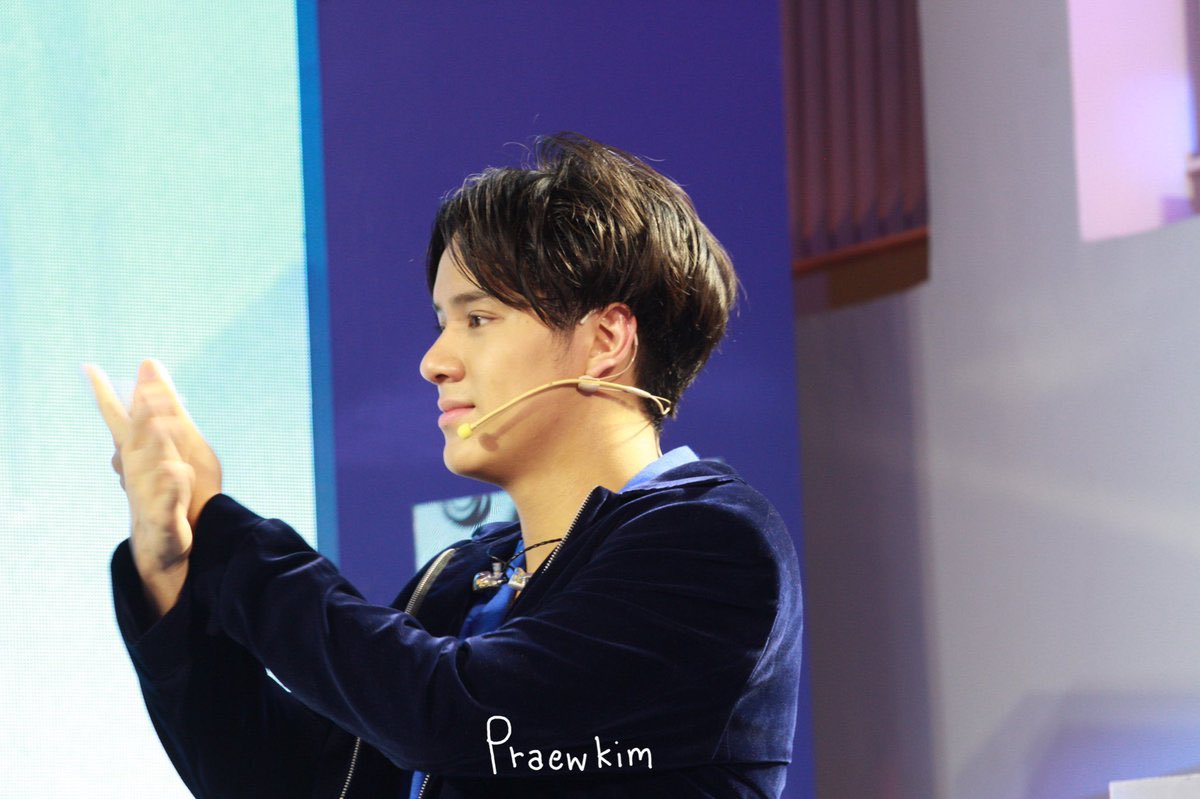 OhmNanonStory's tweet photo. Nanon simplemente es hermoso
Cr. Pwxbbh
#Mynameisnanon
#NIVEAxONJS #ohmnanon #ohmpawat #ohmnanonstory https://t.co/h6R9HtZnrE