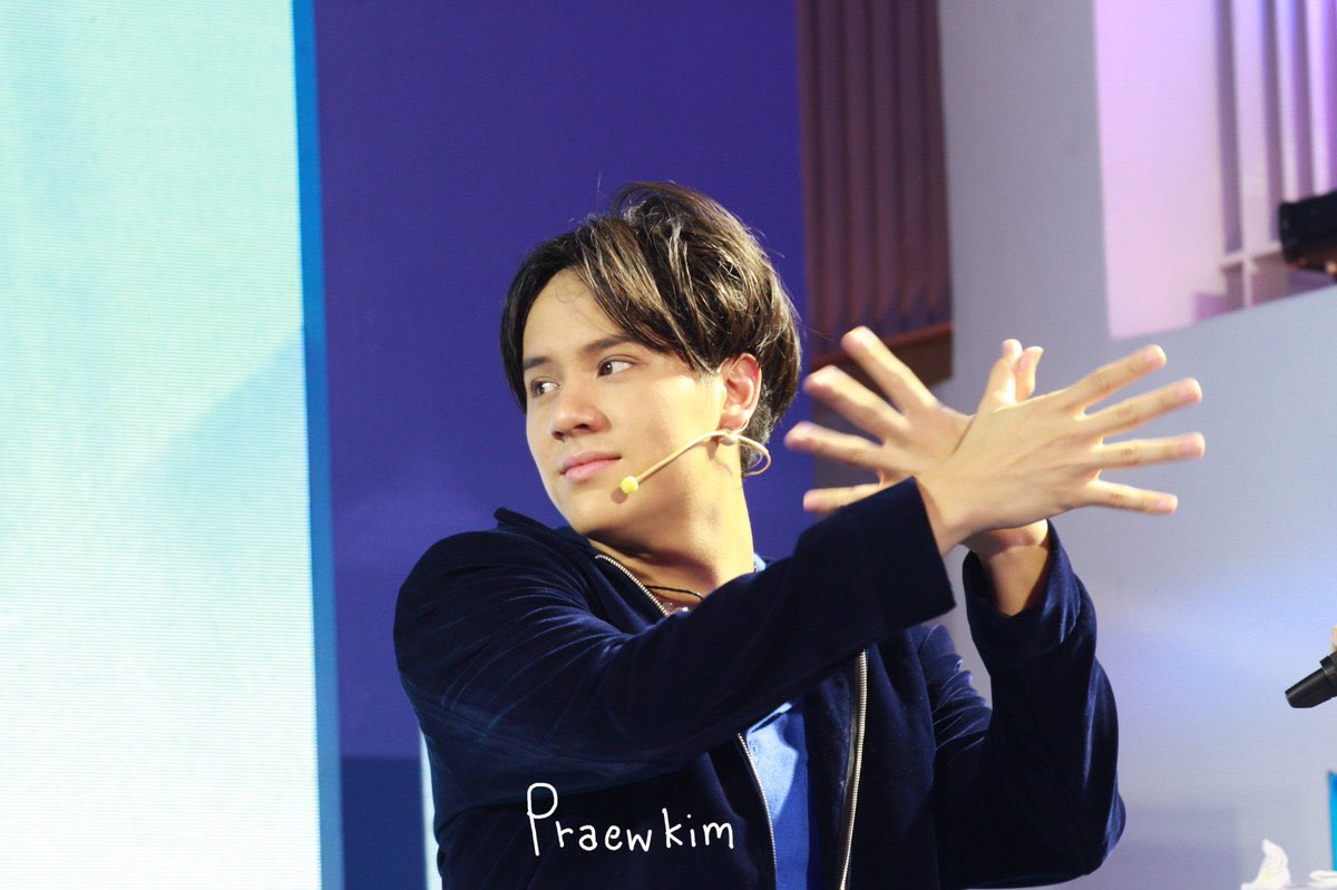 OhmNanonStory's tweet photo. Nanon simplemente es hermoso
Cr. Pwxbbh
#Mynameisnanon
#NIVEAxONJS #ohmnanon #ohmpawat #ohmnanonstory https://t.co/h6R9HtZnrE