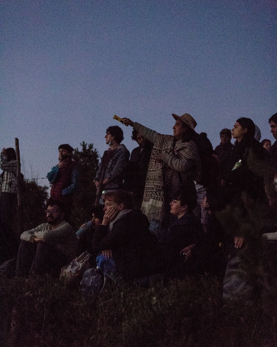 efluxeducation's tweet photo. ”If we think deeply, the question is whether it is still feasible to propose an order of knowledge from this reality, whether a pedagogy can arise from disaster.”

#schoolwatch
#riseofthecoyote
#guillermocanekgarcía
@materiaabierta

Read more at the link.
https://t.co/zSGJTS0E30 https://t.co/BMlVEbvmSm