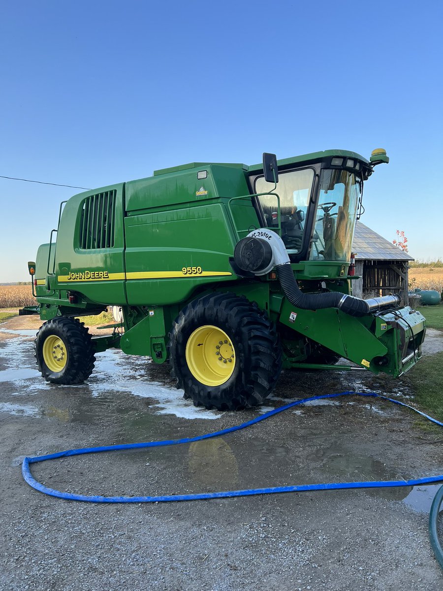 Shine’s up pretty good for an old girl. Not quite #andyclean but not far off