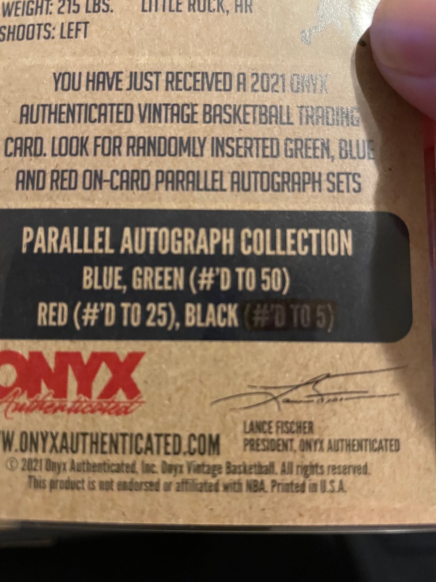 rickhosey's tweet photo. @Onyx_Authentic I’ve see a ton in the sports card industry. I’ve never seen a company take a black Sharpee to the back of a card. Come on guys. This is as good as you can do? What gives? Very disappointed! And got 2 of the same guy in the box. Great! Please explain! https://t.co/jUk2Rg9z7Z