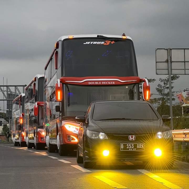 Riantninefour's tweet photo. Ada yang baru dari rosin https://t.co/XIDodB0UJ8