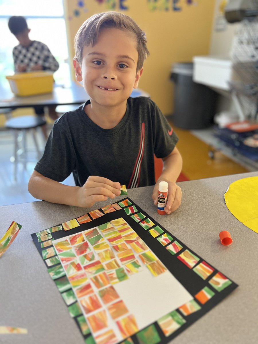🐿🍂Acorn mosaics in First!🎨#ItsFallYall #ArtClass <a href="/LakePointeES/">LakePointeES</a> <a href="/ltisdschools/">ltisdschools</a> <a href="/KarenReich11/">Karen Reich</a> <a href="/jjenker02/">Julianne Jenkerson</a>