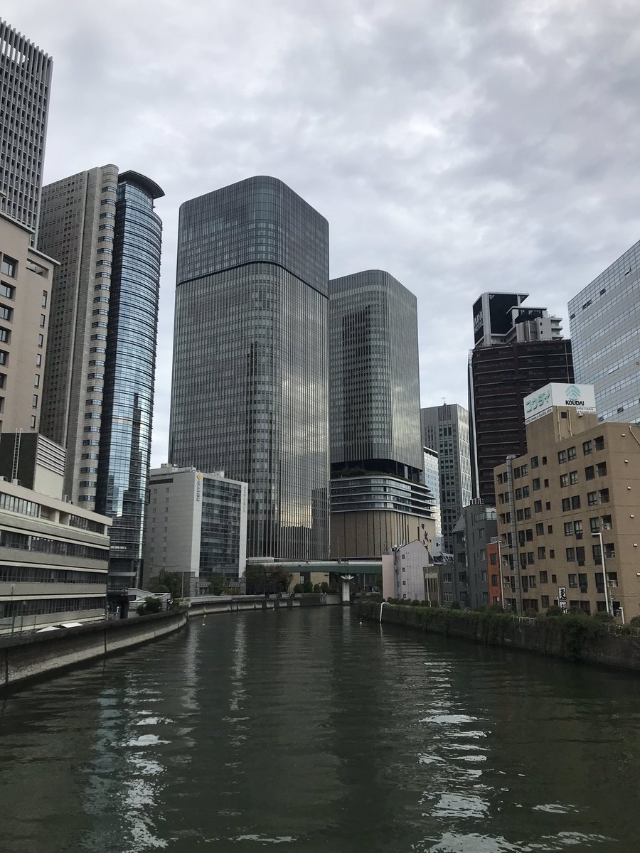 merci_mimi_'s tweet photo. メルシーミミ公式アカウントです。
本日の大阪肥後橋の天気は☁️
過ごしやすい気温ですね😊
水曜日頑張っていきましょう♪

#企業公式が毎朝地元の天気を言い合う
#イマソラ
#がんばろう企業公式
#公式つぶやき部
#企業公式秋のフォロー祭り
#企業公式相互フォロー
#相互フォロー希望 https://t.co/DD6ZAFCfgG