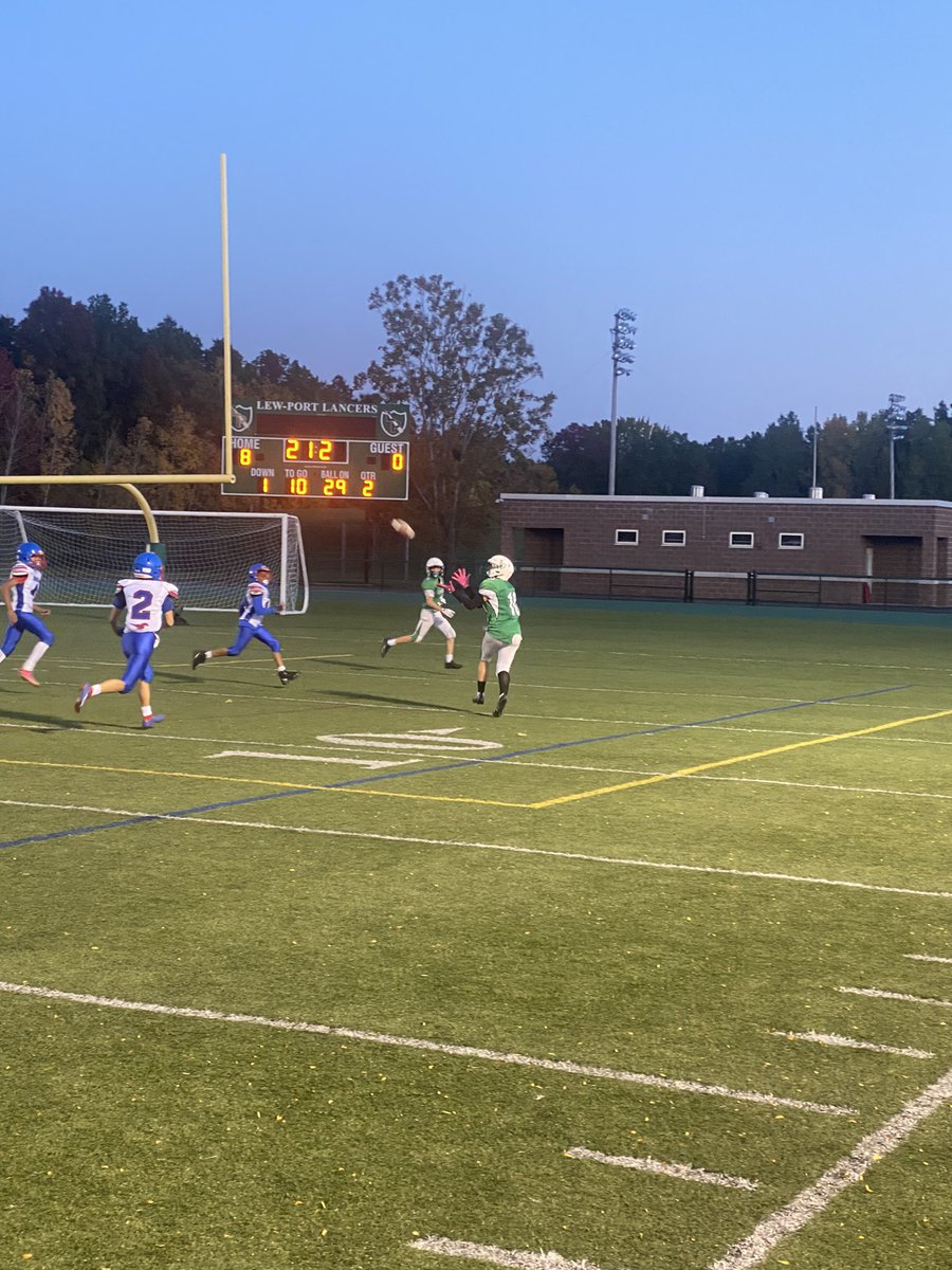 Our mod squad improved to 4-0 tonight! Cole Walton led the way in the 22-0 win with 3 TD passes. One each to Brayden Anderson, Jackson Rodriguez and Hunter Harden. Owen Muggleton led the way on defense. Anderson also had an INT on defense! <a href="/LP_GreenMachine/">Lew-Port Green Machine ⚔️</a> <a href="/LewPortLancers/">Lew-Port Athletics</a>