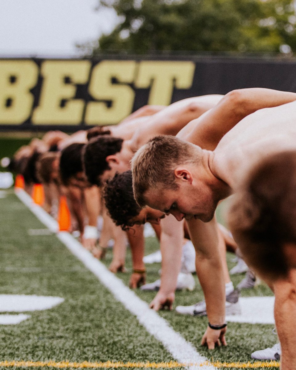 aaronblom3's tweet photo. Head down, power through @boostmobile #UnleashYourPower #TeamBoostMobile #Ad https://t.co/wOFENqhpBM