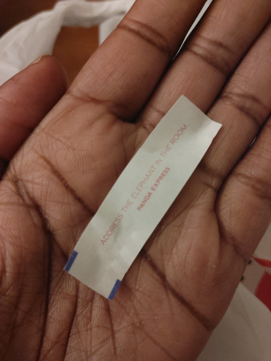 DWhidby98's tweet photo. I posted this a few hours earlier and then got this with my dinner...direct message! And Quick too @CoCoBeKnowin https://t.co/tGQy6hyzHN