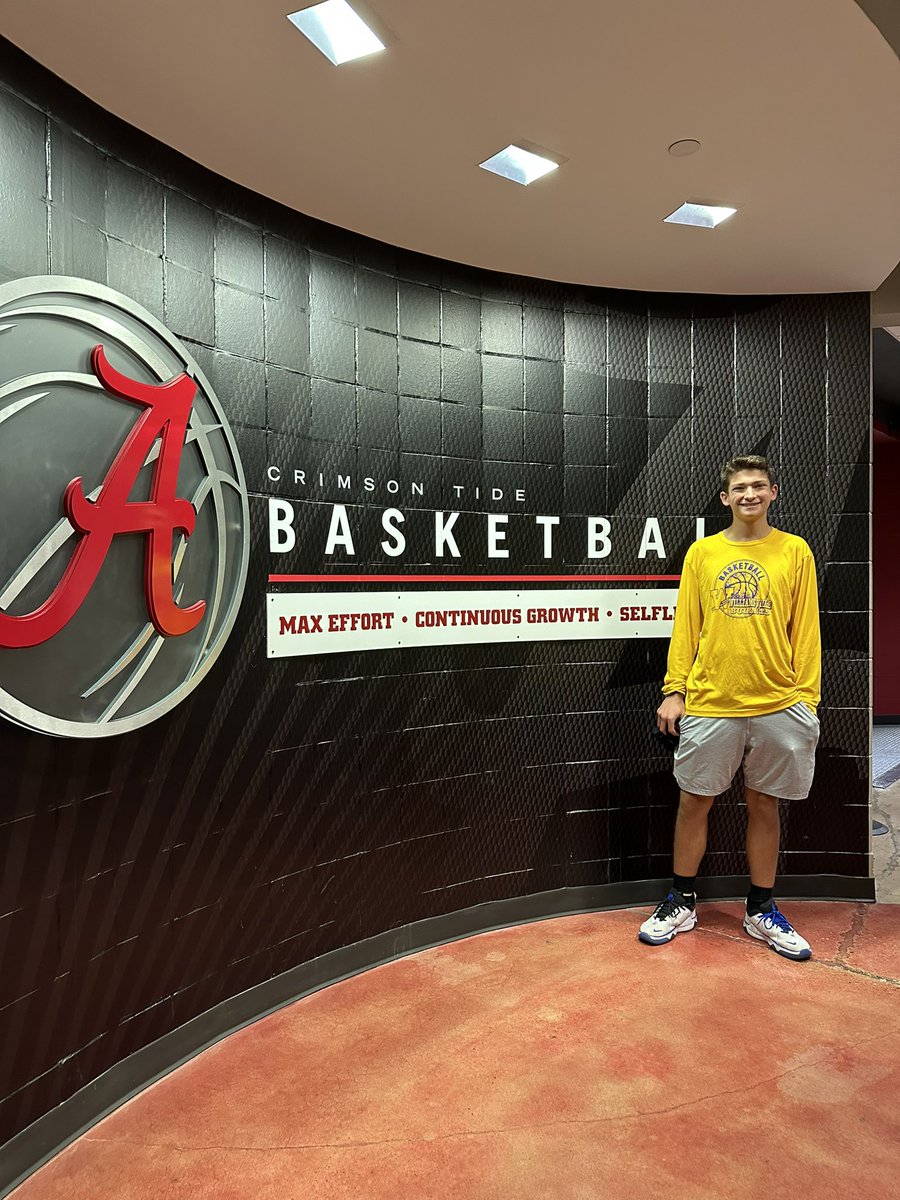 tuckerjohnsonx's tweet photo. @GarrettCWalker Thank you so much for having me down , taking the time to show me around Coleman Coliseum today. It was great meeting you and learning about the university as well as the role you play. It was absolutely amazing and I loved the tour of the facilities! https://t.co/gt6R3jJJqF