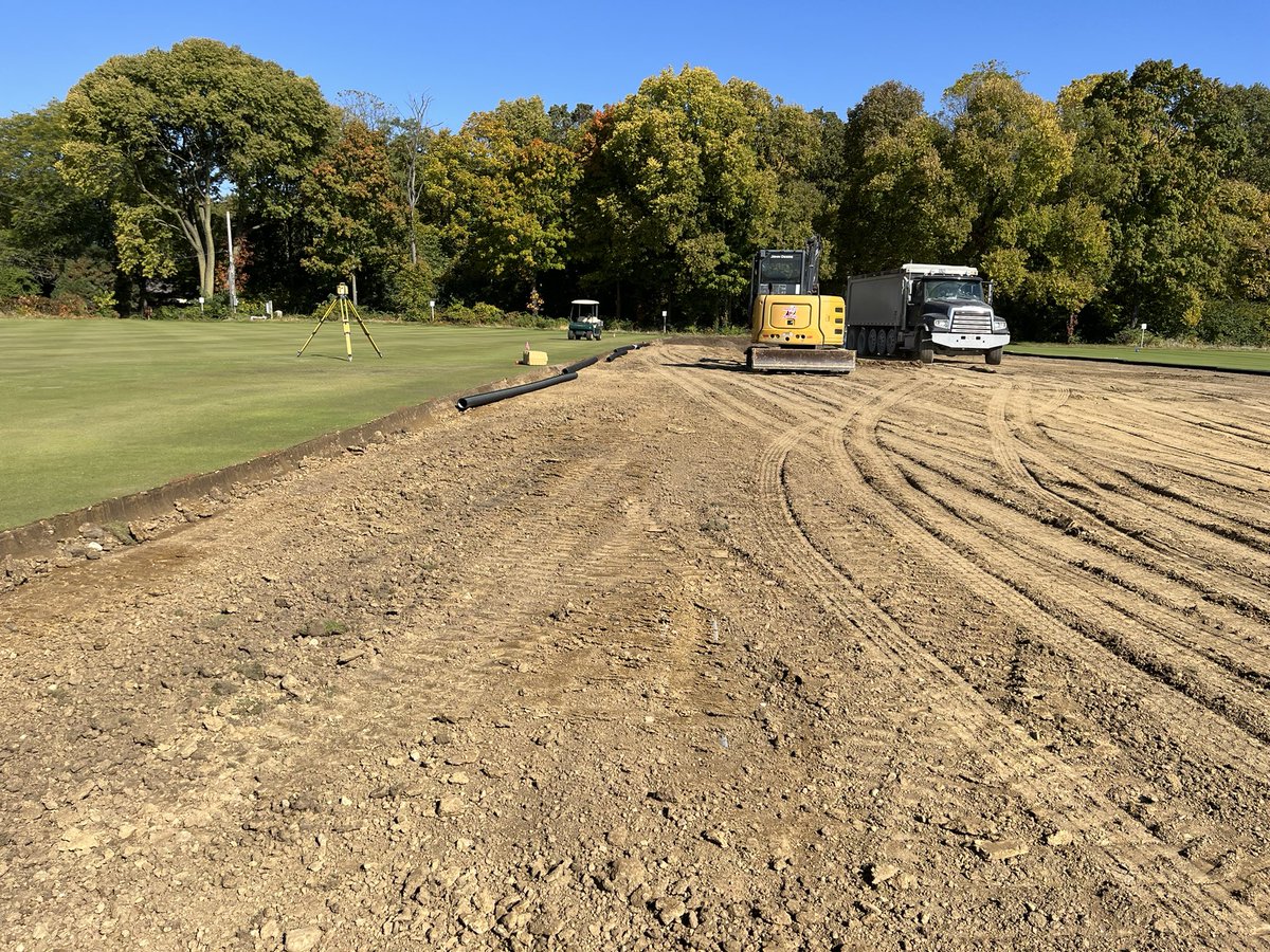 BrandonStith's tweet photo. Day 2: Row completely cored out, drainage 50% complete, sand making its way in, and a whole bunch of rocks. Shocked at how close to the surface a lot of these bigger rocks have been. Power Plus Excavating getting it done quick. #buckeyeturf https://t.co/d96K2kZaYL