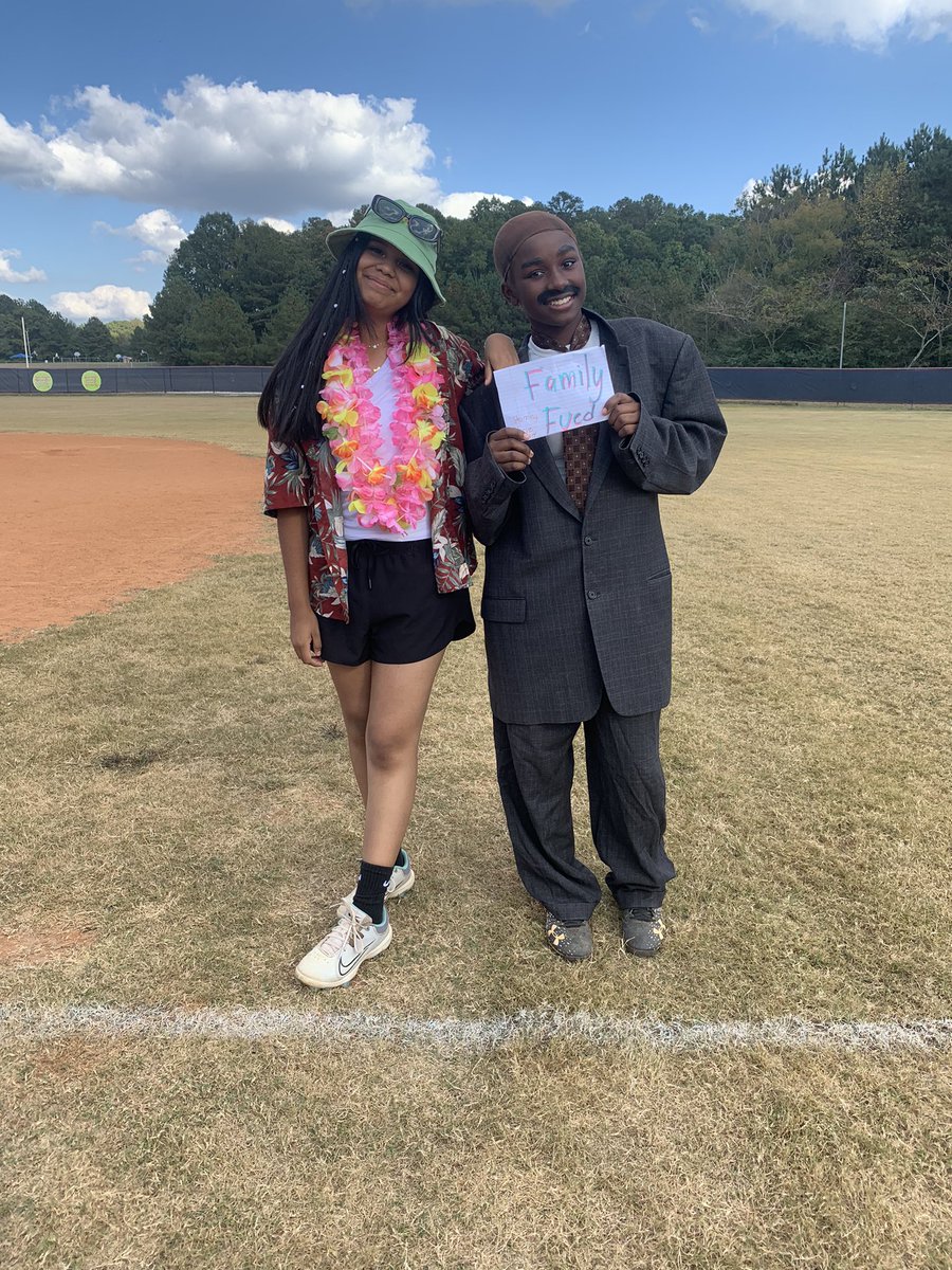 Character Practice!!!!! Girls had a blast!!!  <a href="/TROliverEDU/">Tosha Oliver</a> <a href="/CoachPou/">Coach Nick Pou</a> <a href="/SCHSAthleticSec/">Jamia Battiste</a> <a href="/athletics_creek/">Sandy Creek Athletics</a>