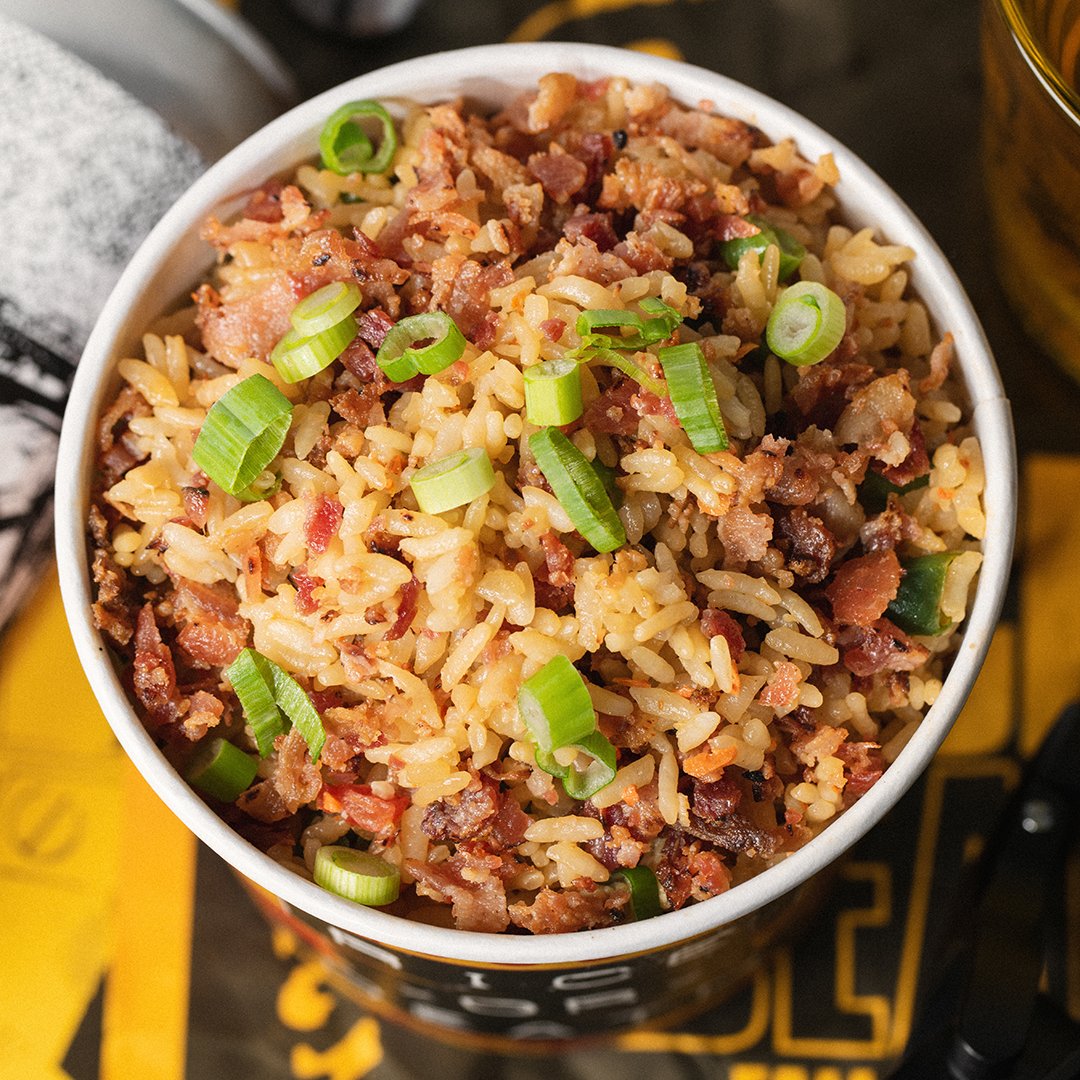 RiceOrDeath's tweet photo. THE REAL DEAL! Wednesday lunch at Curbside Bites! We'll be Downtown SD whipping up hot and fresh Fried Rice...come and get em!

@curbsidebites

Wednesday, October 12th
11am-2pm

Curbside Bites
India St &amp; W B St
San Diego, CA 92101 https://t.co/3GcCWurPiy