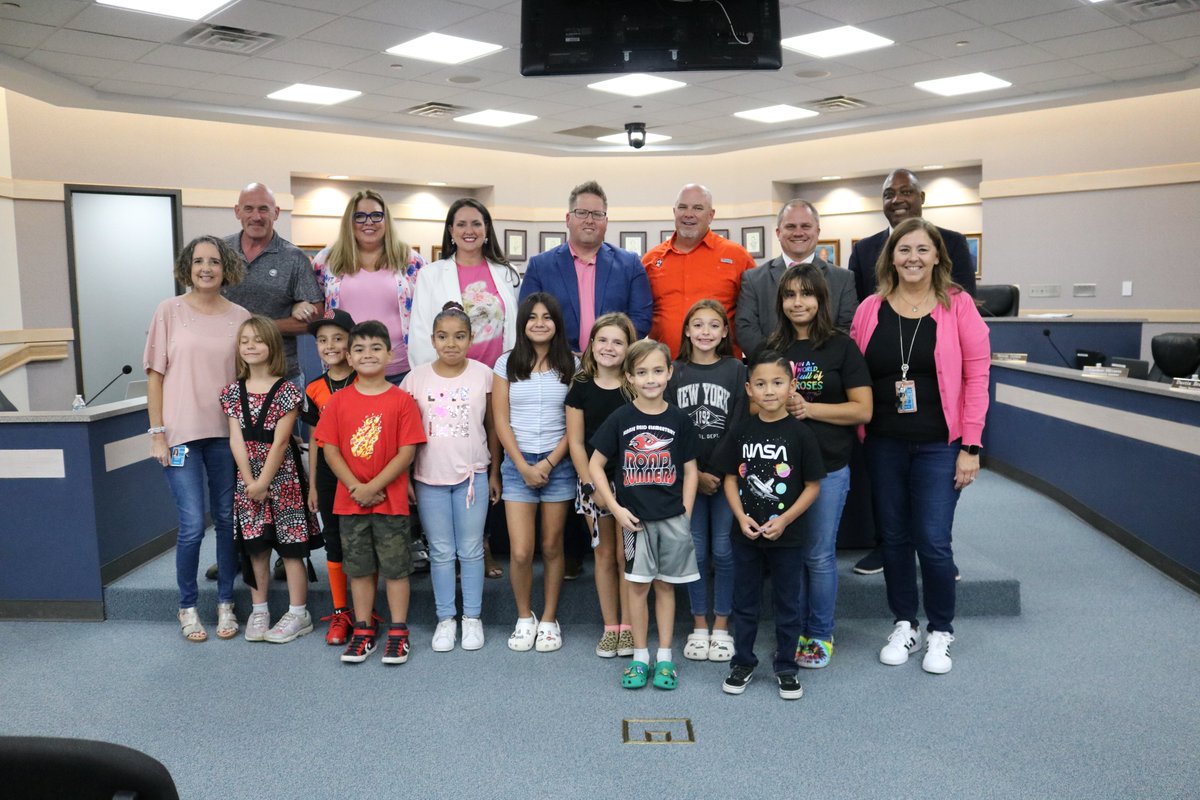 La Porte ISD tweet media