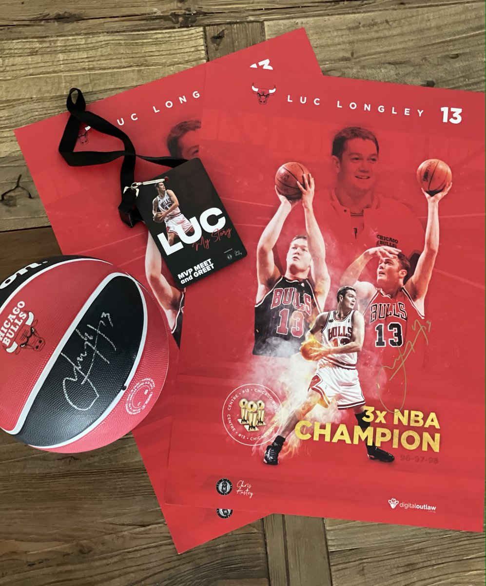 DigiOutlaw's tweet photo. Thanks to Chris Feeney &amp; @ChrisAnstey13 for the opportunity to meet Luc Longley - made me look like a little boy! Such a nice guy. Stoked that he liked &amp; signed a poster I designed!

Syd, Perth and Bris fans - get your tix!
🎫: https://t.co/gyj08bMaZW

@SamJaneLane #LucLongley https://t.co/tRcZbagf1r