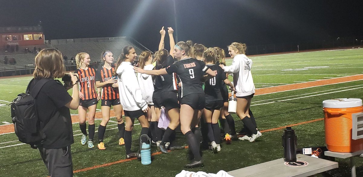 Congratulations to our Girls Soccer Team on a HUGE ECC win over Milford 1-0 this evening.  Way To Go Tigers!!!