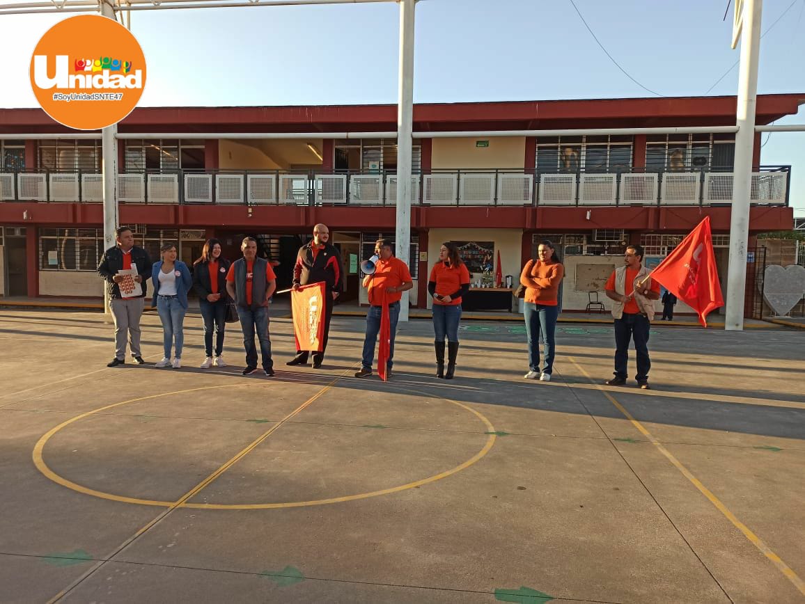 UnidadSNTE47's tweet photo. En gira por primarias de Tlajomulco, compañeros me expresaron sus preocupaciones pero también sus ideales con miras a fortalecer la #UNIDAD y a nuestra sección sindical, en la #PlanillaNaranjaSNTE47 abogaremos porque eso suceda
#JaliscoEsUnidad

#SoyUnidadSnte47 https://t.co/c8OEXWDiTn