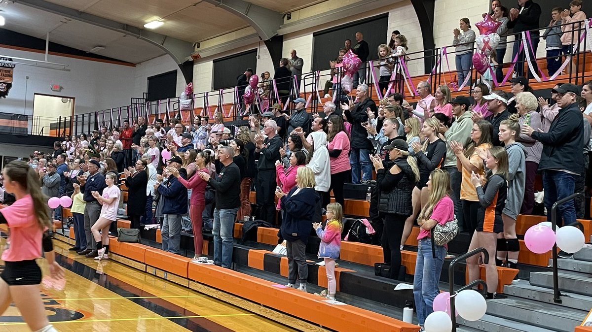 Huge program sweep vs South tonight and a successful first annual Dig Pink for the Tigers! 💗💗💗<a href="/clcathletics/">CLC Athletics</a> <a href="/clc_vb/">clc_vb</a>