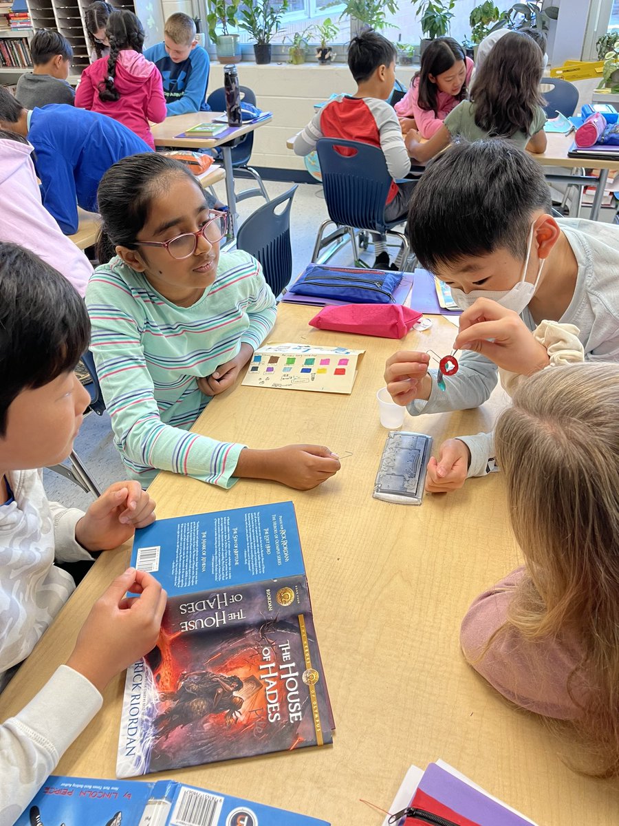 Ms_Lilienthal's tweet photo. Teamwork https://t.co/9ugg49vqpN