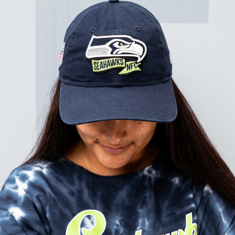 SeahawksProShop's tweet photo. No 🧢, you’ll love this hat! Shop now at the Pro Shop today!
New Era College Navy Seattle Seahawks OTC 2022 Sideline 9TWENTY Adjustable Hat.
#SeahawksStyle x #GoHawks