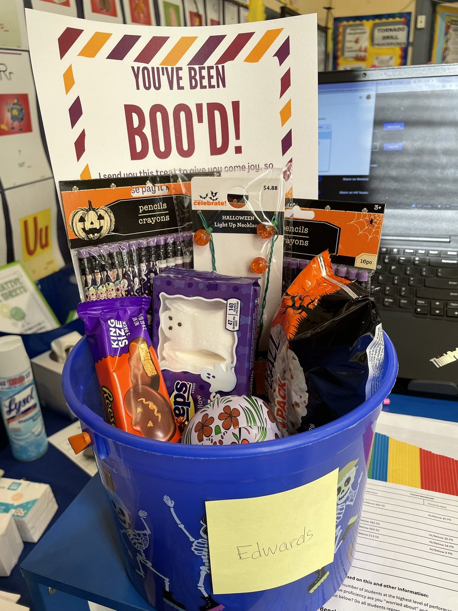 I’ve been “Boo’D!” 😀 Someone at Highland Avenue Elementary secretly sent me this bucket full of Halloween goodies! This was such a kind gesture!
<a href="/AvenueEagles/">Highland Avenue Eagles</a> <a href="/MPSAL/">Montgomery Public Schools</a>