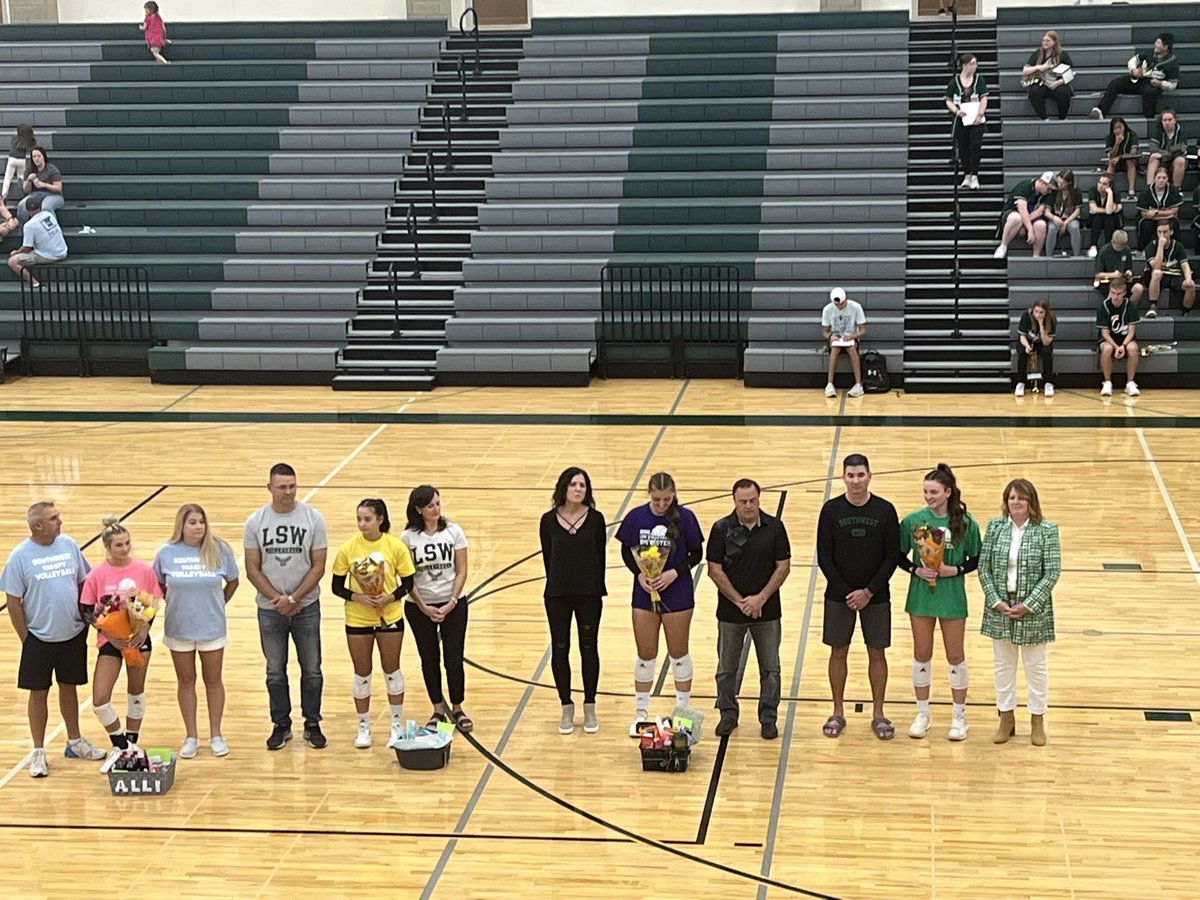 Such a fun night celebrating our Seniors! Your leadership, energy on the court, and dedication to the program will be missed! Thank you for a great four years!