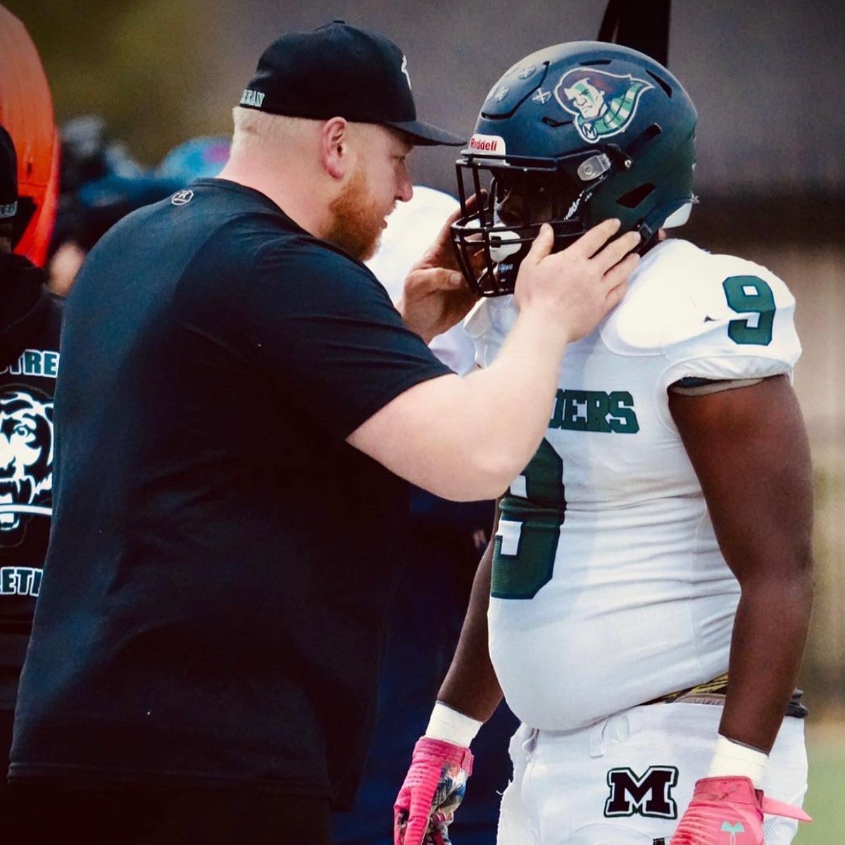 McKeanFootball's tweet image. AI duPont senior Nakhi Mills‼️⚔️🐯