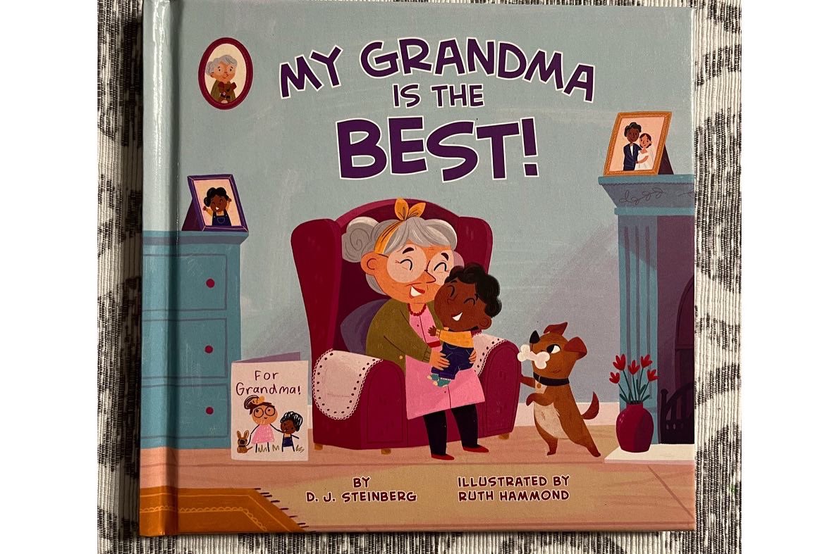 storymamas's tweet photo. My Grandpa is the Best! &amp; My Grandma is the Best! @by_djsteinberg @ruthdoodles Capture feeling when  w/ grandparent. Relaxed, loving, cared for &amp; ready for fun like swimming, art, games, dancing more! Diverse families represented! Small size print = g8 gift! #storymamasbookaday https://t.co/XR4o8Wwiy8