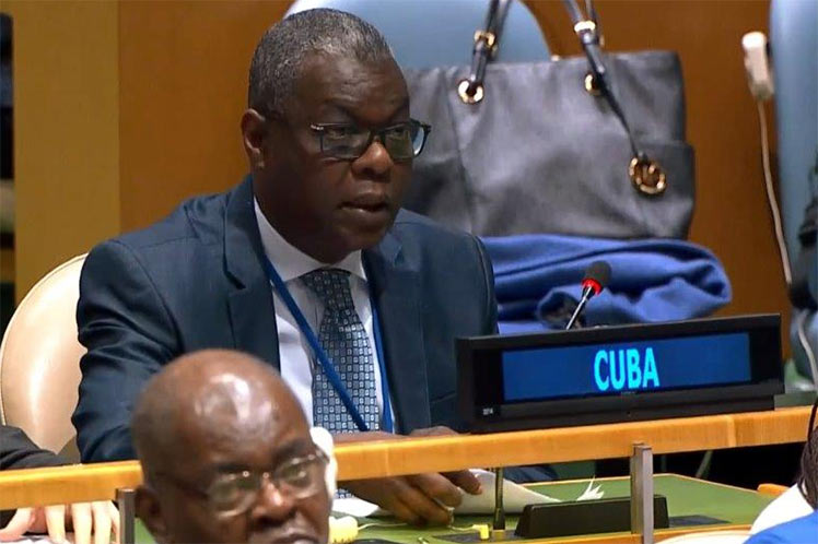 Yzel González Mondejar tweet media