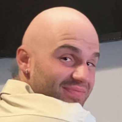 benhurtt_'s tweet photo. #NewProfilePic https://t.co/7rthcm0sAW