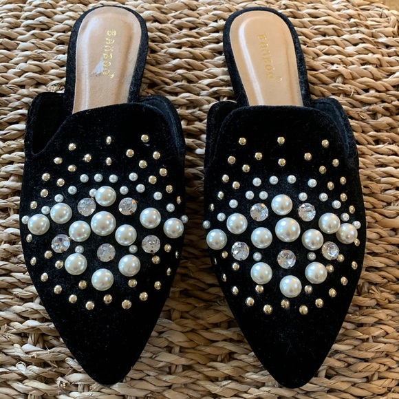 ariventures's tweet photo. So good I had to share! Check out all the items I'm loving on @Poshmarkapp #poshmark #fashion #style #shopmycloset #bamboo #asos #ttahari: https://t.co/t5XsYMCO8A https://t.co/KrF2UMMPlC