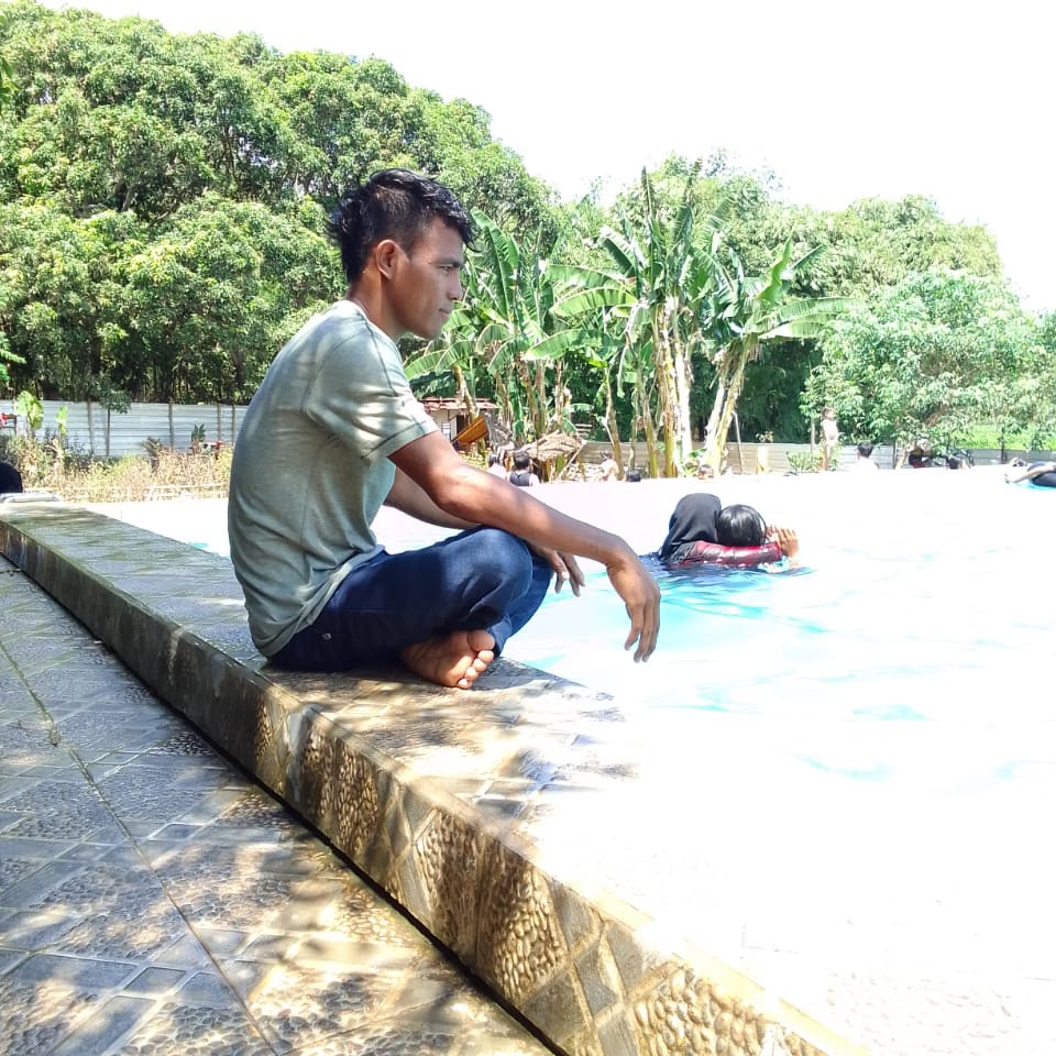 MSaronggi's tweet photo. #FotoProfilBaru https://t.co/xFhpdqqgTB