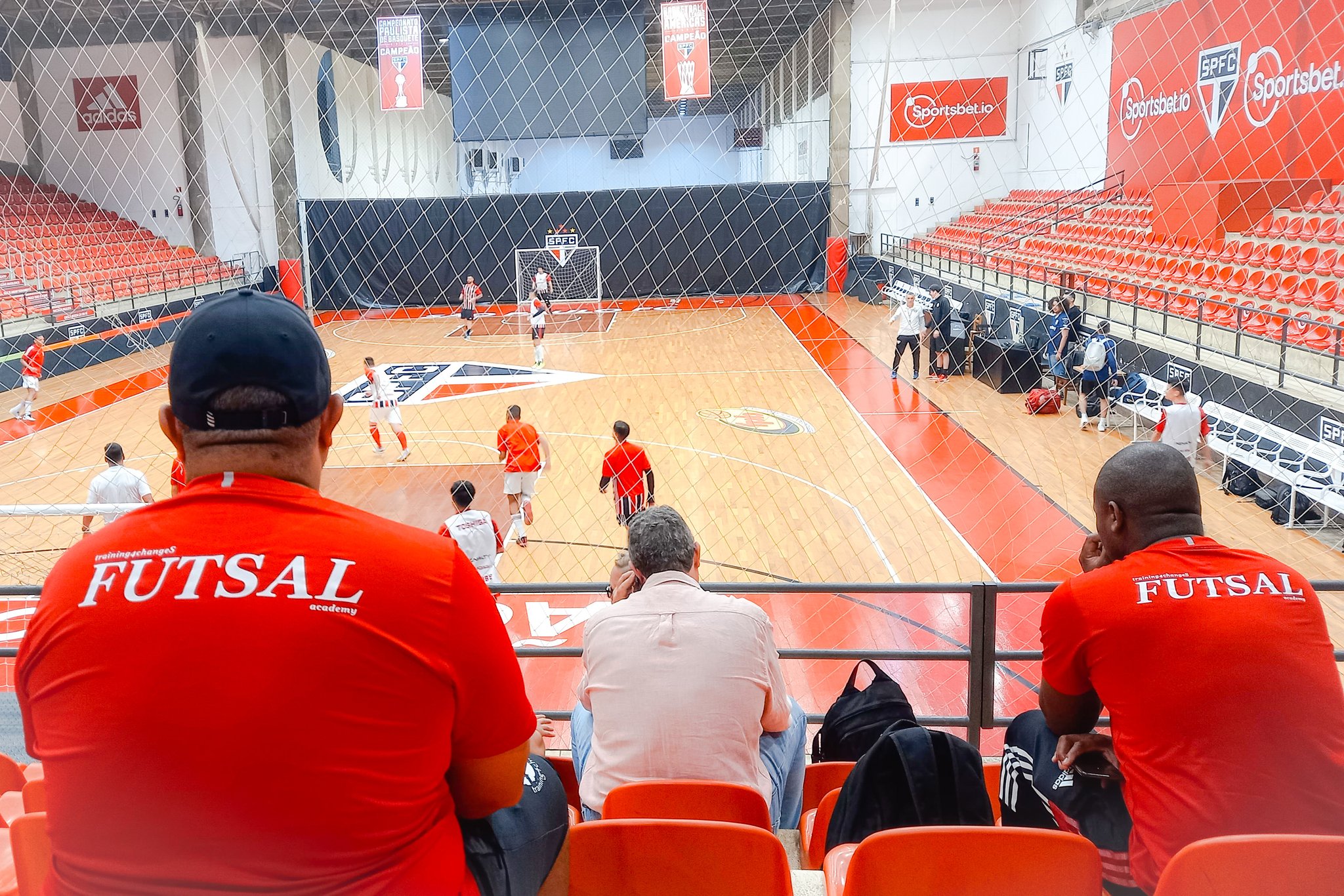 Guarujá é campeã da Liga Paulista de Futsal feminino