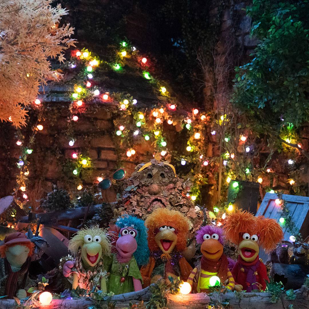It’s the Night of the Lights, the most Fraggily holiday of the year, &amp; the Rock is filled w/ songs &amp;cheer. Jim Henson’s Fraggles have returned for new adventures about the magic that happens when we celebrate &amp; care for our interconnected world. Premiering Nov 18 on @AppleTVPlus