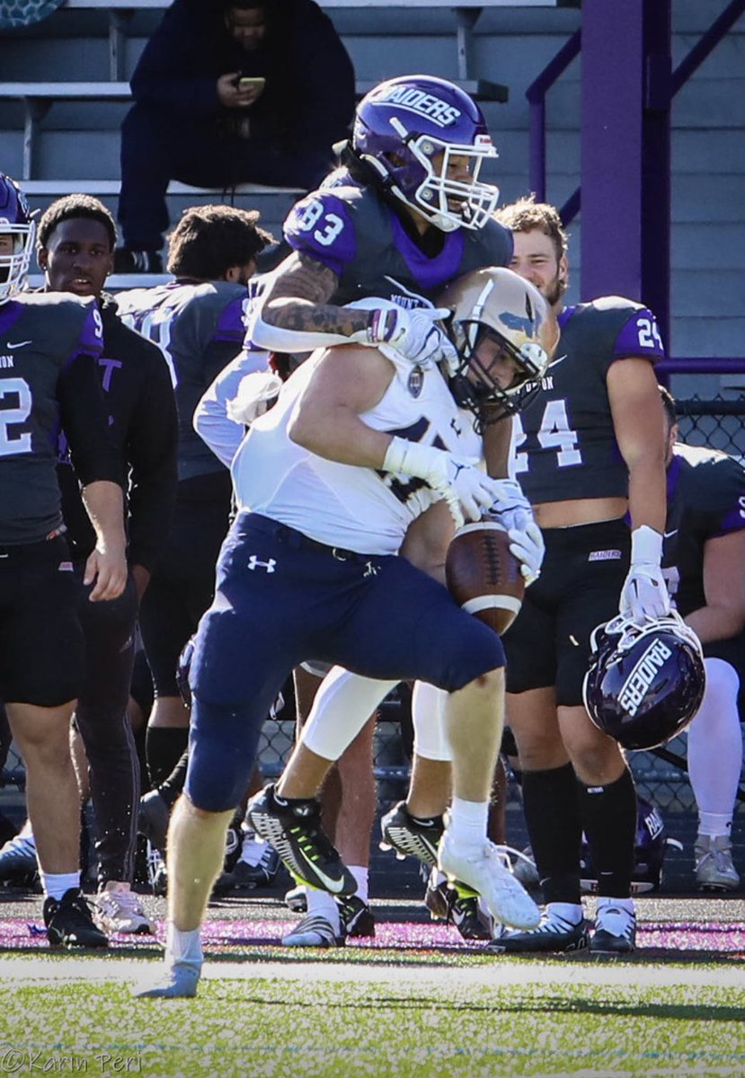 🏈JCU JV 📸 vs Mount Union flickr.com/photos/perifam… <a href="/jcusports/">John Carroll Sports</a> <a href="/JCUFootball/">John Carroll Football</a>