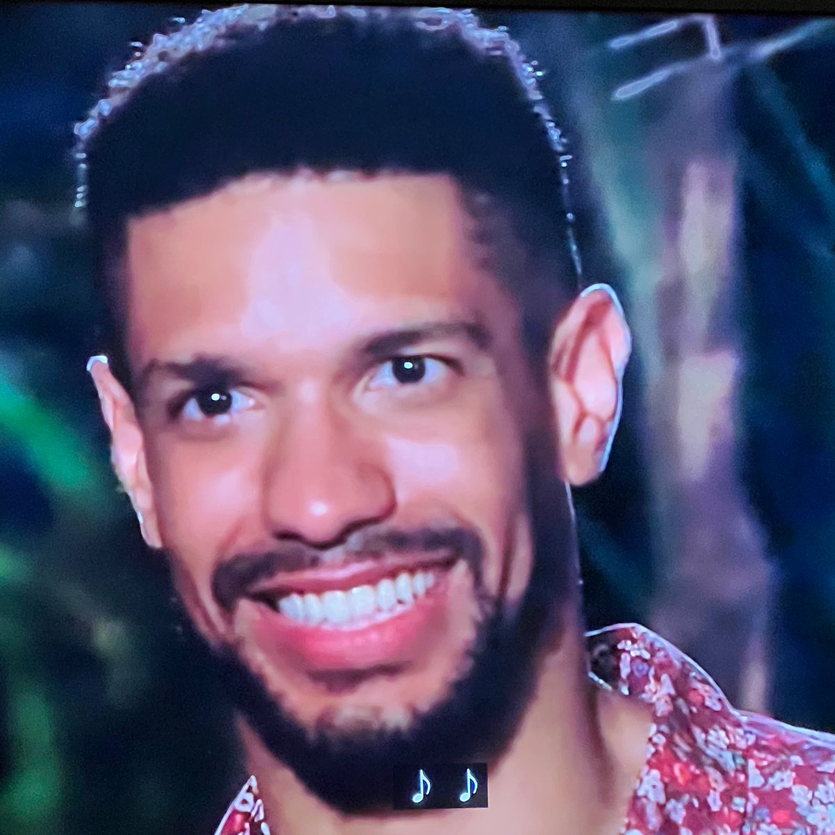 Sandra49148121's tweet photo. I can’t stop laughing at this close up of Romeo internally screaming…

#BachelorInParadise #BIP #bachelornation https://t.co/hjJRt5T2BF